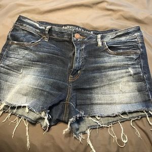 Women’s AE shorts (cut off)